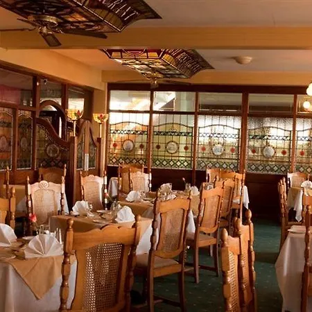 Clonea Hotel