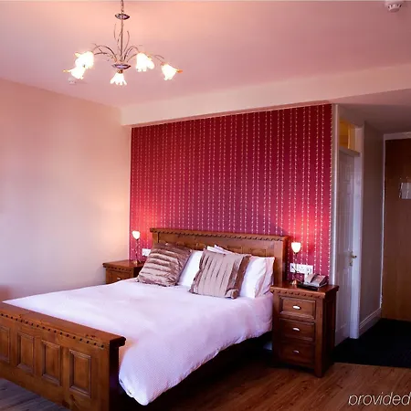 Clonea Hotel
